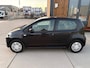 Volkswagen Up! 1.0 BlueMotion Zwart Airco 2e Eigenaresse