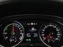 Volkswagen Passat 1.4 TSI PHEV GTE | SOH 95% | Stoelverwarming | Trekhaak | Massage | Camera | Carplay | Keyless | Matrix LED | Navigatie | Adaptive cruise | Park Assist | Climate control | Plug In