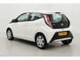 Toyota Aygo 1.0 VVT-i x-play | Volledige dealerhistorie | Origineel NL | Airco | Camera | Bluetooth