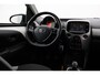 Toyota Aygo 1.0 VVT-i x-play | Volledige dealerhistorie | Origineel NL | Airco | Camera | Bluetooth