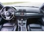 BMW X5 4.8is V8 AUTOMAAT - Climate / Navi / Cruise / Pano / Leder / Stoelverw. / Trekhaak
