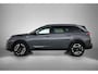 Peugeot 5008 GT Plug-in Hybrid 195 e-DCS7 | Voorraad Model | Navigatie | Panoramisch Schuifdak | Elektrisch Verstelbare Voorstoelen | 360 °C Camera | Handsfree Kofferbak |