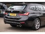 BMW 3-Serie Touring 318i Executive Edition|Rijklaar!|Apple Carplay+Android Auto|1e Eigenaar|Dealeronderhouden|PDC|DAB