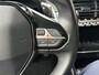 Peugeot 208 1.2 100 PK Allure Automaat | 3D COCKPIT| CAMERA + SENSOREN| NAVIGATIE + APPLE CARPLAY/ANDROID AUTO| DRAADLOZE TELEFOONLADER| KEYLESS| LED| DAB|