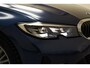 BMW 3-Serie Touring 320e High Executive [ Panoramadak LED Leder Navi Apple / Android ]
