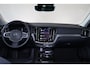 Volvo V60 T6 Recharge AWD Core Bright - IntelliSafe Assist & Surround - 360º Camera - Adaptieve LED koplampen - Verwarmde voorstoelen, stuur & achterbank - Parkeersensoren voor & achter - Elektr. bedienb. voorstoelen met geheugen - 19' LMV