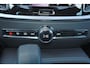 Volvo V60 T6 Recharge AWD Core Bright - IntelliSafe Assist & Surround - 360º Camera - Adaptieve LED koplampen - Verwarmde voorstoelen, stuur & achterbank - Parkeersensoren voor & achter - Elektr. bedienb. voorstoelen met geheugen - 19' LMV