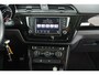 Volkswagen Touran 1.2 TSI 110pk R-Line Highline 7Pers. Trekhaak Led Panoramadak Navigatie