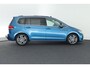 Volkswagen Touran 1.2 TSI 110pk R-Line Highline 7Pers. Trekhaak Led Panoramadak Navigatie