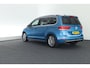 Volkswagen Touran 1.2 TSI 110pk R-Line Highline 7Pers. Trekhaak Led Panoramadak Navigatie