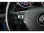 Volkswagen Touran 1.2 TSI 110pk R-Line Highline 7Pers. Trekhaak Led Panoramadak Navigatie