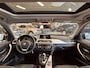 BMW 3-Serie 318i High Executive * SCHUIFDAK * TREKHAAK * LEDEREN BEKLEDING