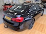BMW 3-Serie 318i High Executive * SCHUIFDAK * TREKHAAK * LEDEREN BEKLEDING