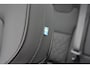 Volvo XC60 T6 Plug-in hybrid AWD Ultra Dark | Panoramadak | Head-up display | Verwarmbare voorstoelen, achterbank en stuurwiel | 360 graden camera | Premium audio by Harman Kardon | Adaptieve cruise control | Keyless | Elektrische achterklep