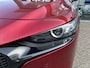Mazda 3 2.0 e-SkyActiv-X M Hybrid 180 Comfort met Bose AUTOMAAT | LEDER | Bose AUDIO | HEAD-UP DISPLAY | APPLE CARPLAY/ANDROID AUTO | NAVIGATIE | NED.AUTO | 1e EIGENAAR | DEALER ONDERHOUDEN |