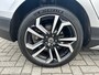 Volvo V40 Cross Country 1.5 T3 Nordic+ | Pano | Memory-stoel | Styling Kit | Leder | Stoelverwarming | Standkachel | Camera | Verwarmde voorruit |