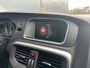 Volvo V40 Cross Country 1.5 T3 Nordic+ | Pano | Memory-stoel | Styling Kit | Leder | Stoelverwarming | Standkachel | Camera | Verwarmde voorruit |