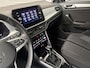 Volkswagen T-Roc 1.5 TSI/PDC V+A/CAM/KEY-LESS/17 INCH/STOEL STUUR VERW/ENZ