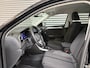 Volkswagen T-Roc 1.5 TSI/PDC V+A/CAM/KEY-LESS/17 INCH/STOEL STUUR VERW/ENZ