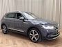 Volkswagen Tiguan 1.5 TSI Facelift Virtual Cockpit / Trekhaak / Adapt Cruise / Alcantara / Stoelverwarming / LED / Keyless / Carplay
