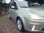 Ford C-Max 2.0-16V Ghia Automaat - Airco - Navigatie