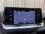 Peugeot e-208 EV Style 50 kWh 3-Fase Org.NL! / Android Auto / Stoelverwarming / LED / Navigatie / Cruise / 17'' LMV