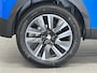 Peugeot 2008 1.2 PureTech Active Pack GT WIELEN 18 INCH | FULL LED | APPLE / ANDROID NAVIGATIE | ZWART DAK | STOELVERWARMING