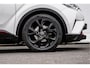 Toyota C-HR 1.8 Hybrid Bi-Tone Plus Trekhaak/ Lederen int./ Stuur+stoelverwarming/ Camera/ Blindspot/ JBL audio