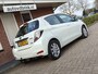 Toyota Yaris 1.5 Full Hybrid Asp. TREKHAAK / PARELMOER WIT