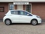 Toyota Yaris 1.5 Full Hybrid Asp. TREKHAAK / PARELMOER WIT
