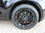 Land Rover Range Rover Evoque P270e PHEV AWD Business Dynamic Edition | 20" Zwarte LM Velgen | Schuif/Kantel dak | Stoel/Stuurverwarming |