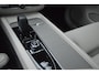 Volvo XC60 T6 Hybride AWD Plus Bright LONG RANGE | Head-Up display | Panoramadak | Stoel + Stuur Verwarmd | Adaptive Cruise |