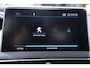Peugeot 5008 1.2 PureTech Active 7-persoons cruise-controle climate-controle PDC v+a camera trekhaak 17"lmv stuurbediening bleutooth stoelverwarming
