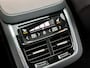 Volvo XC90 2.0 T8 Recharge AWD Inscription | Panoramadak | 7 persoons | Luchtvering | H&K | HUD | Stoel-Verwarming/Ventilatie/Massage | Stuurverwarming | Elektrische Zwenkhaak | Apple Carplay | Android Auto |