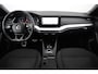 Skoda Octavia Combi 1.0 e-TSI Sport Business Automaat Sportstoelen 16 inch LMV Navigatie Clima Adaptive Cruise Sfeerverlichting Carplay Android PDC