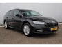 Skoda Octavia Combi 1.0 e-TSI Sport Business Automaat Sportstoelen 16 inch LMV Navigatie Clima Adaptive Cruise Sfeerverlichting Carplay Android PDC