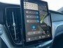 Volvo XC60 2.0 T8 Plug-in hybrid AWD Ultra Dark HEICO SPORTIV | HEICO SPORTIV | FLASH GREEN | 22" Custom Pegasus velgen | Luchtvering | Full Option! |
