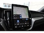 Volvo XC60 2.0 T6 Plug-in hybrid AWD Ultra Black Edition | Nappa leder Open Grid | Panoramadak | Visual Park Assist | Luchtvering | Preconditioning | Getinte ramen | Headup | Full Led | Driver Assistance | Driver Awareness | 22 Inch | Premium Audio by Harman Kardon | Google Maps | Google Assistant | Blis | Elektrische achterklep | Verwarmbaar stuurwiel | Keyless | Elektrisch verstelbare voorstoelen met geheugen | Stoelverwarming voor en achter
