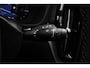 Volvo XC60 2.0 T6 Plug-in hybrid AWD Ultra Black Edition | Nappa leder Open Grid | Panoramadak | Visual Park Assist | Luchtvering | Preconditioning | Getinte ramen | Headup | Full Led | Driver Assistance | Driver Awareness | 22 Inch | Premium Audio by Harman Kardon | Google Maps | Google Assistant | Blis | Elektrische achterklep | Verwarmbaar stuurwiel | Keyless | Elektrisch verstelbare voorstoelen met geheugen | Stoelverwarming voor en achter