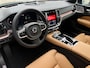 Volvo V60 T6 Plug-In Hybrid Ultra Dark | Bowers & Wilkins | Stoelmassage | Pano | 360 camera | Gelamineerd glas | Nappa leder |