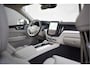 Volvo XC60 T6 350pk AWD Ultra Bright / Luchtvering / Bowers en Wilkins audio / HUD / 360 camera / Stoelmassage /
