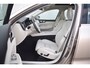 Volvo XC60 T6 350pk AWD Ultra Bright / Luchtvering / Bowers en Wilkins audio / HUD / 360 camera / Stoelmassage /