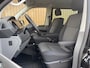 Volkswagen Transporter 2.0 TDI L2H1 30 DC Bulli | Eibach | Dubbel Cabine | Camera | Parkeersensoren | Apple Carplay | Stoelverwarming | DAB | Airconditioning | Navigatie | Uniek |