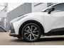 Toyota C-HR 1.8 Hybrid 140 Dynamic | Apple Carplay/Android Auto | Camera | Adaptieve Cruise Control | LM Velgen | Apple Carplay/Android Auto|telefoonintegratie premium | Cruise control adaptief | Navigatiesysteem full map