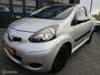Toyota Aygo 1.0-12V Comfort 5drs 120dkm Airco Carplay Navigatie