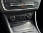 Mercedes-Benz GLA 180 Prestige - Navi - camera - Pan dak - stoelverwarming