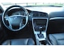 Volvo V70 2.5T Summum, netto € 5.750, Carplay, Leder, bijtel vriendelijk!