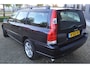 Volvo V70 2.5T Summum, netto € 5.750, Carplay, Leder, bijtel vriendelijk!