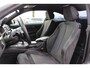 BMW 4-Serie Coupé 420i Executive / Alcantara / Spoiler / 19'' / Navigatie / Parkeerhulp achter / Sportstoelen / Cruise Control
