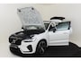 Volvo XC60 T6 PLUG-IN HYBRID AWD PLUS DARK -PANO.DAK|HARMAN/KARDON|GEVENT.LEDER|LUCHTVERING|HEAD-UP DISP.|360°CAM|ADAP.LED|TREKHAAK|21"